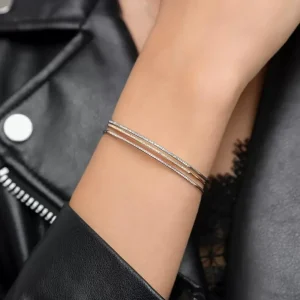 Armreif Circle mit Diamanten, 18 Karat Weißgold-LEAF New
