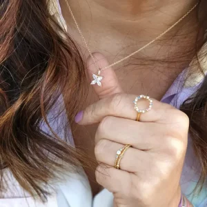 Halskette Flower, 18 Karat Gelbgold-LEAF Hot