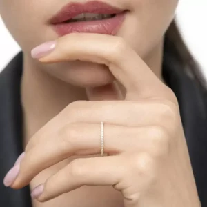 Memoryring mit Diamanten, 18 Karat Gelbgold-LEAF Hot