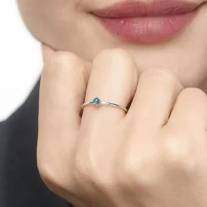 Ring Cabochon, 14 Karat Weißgold, Blauer Topas-LEAF New