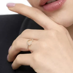 Ring Herz mit Diamanten, 18 Karat Gelbgold-LEAF Clearance