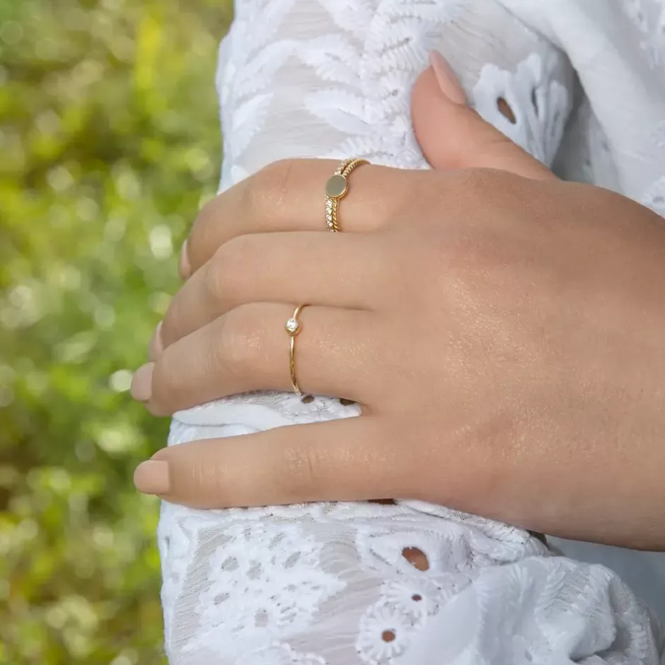ring_my_first_diamond__ka_3-2.webp Ring MY FIRST DIAMOND, 14 Karat Gelbgold-LEAF Best