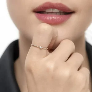 Ring Solitaire, 18 Karat Rosegold-LEAF Clearance