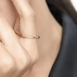 Verlobungsring Cabochon, 14 Karat Gelbgold, Blauer Topas-LEAF New