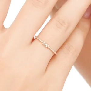 Verlobungsring mit Diamanten, Tiny Baguette, 14 Karat Rosegold-LEAF Clearance