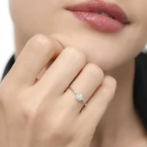 Verlobungsring Pave II in 18 Karat Weißgold mit Diamanten-LEAF Best